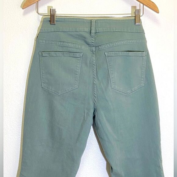 NYDJ - Alina Convertible Ankle Mid Rise Straight Jeans - Women's size - 8/29 - Picture 11 of 11